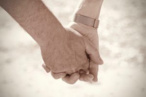 hands-3454116_1280